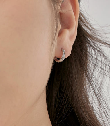 Hoop earrings made of 926 sterling silver zirconia stones