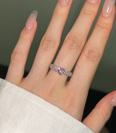 925 silver ring with heart zirconia in pink and sparkling zirconia edge