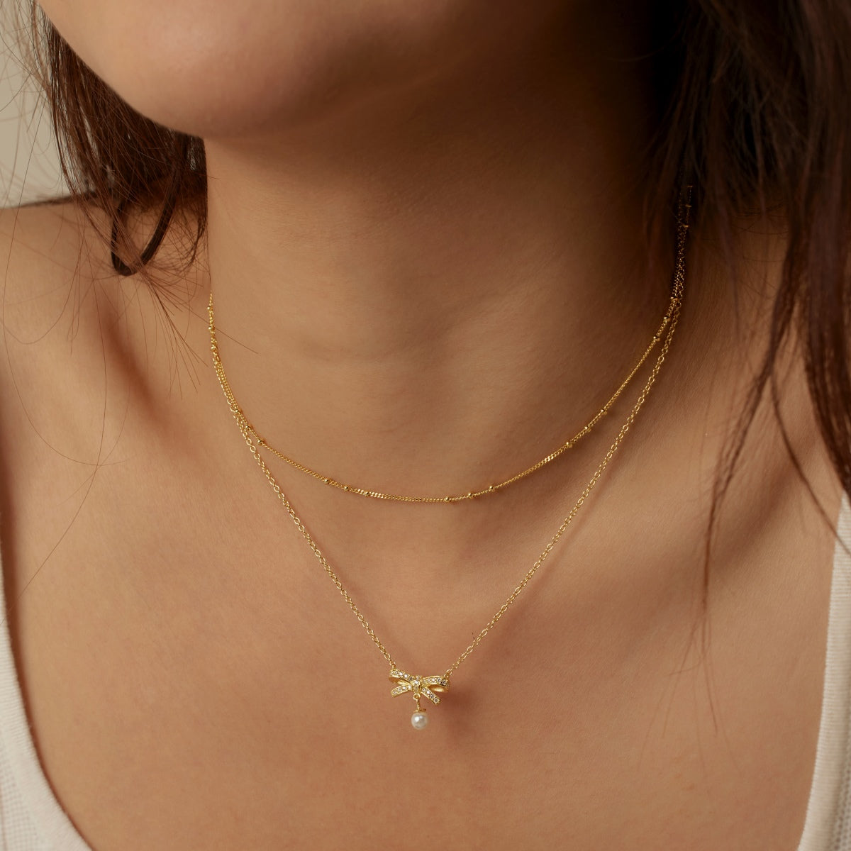 18K Vergoldete Doppelkette aus 925 Sterling Silber mit Schleifenanhänger & Perle