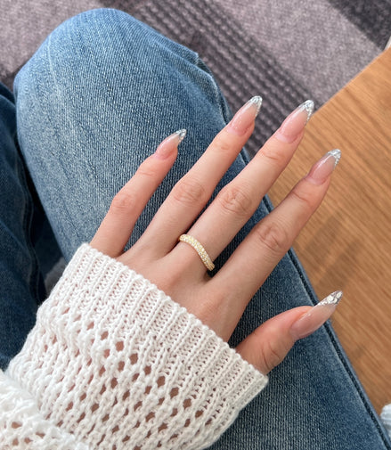 925 silver ring 18K gold plated with small zirconia stones in curved shape