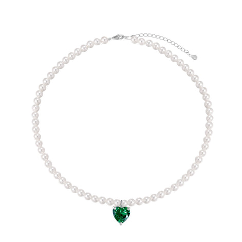 Freshwater pearl necklace with green heart zirconia