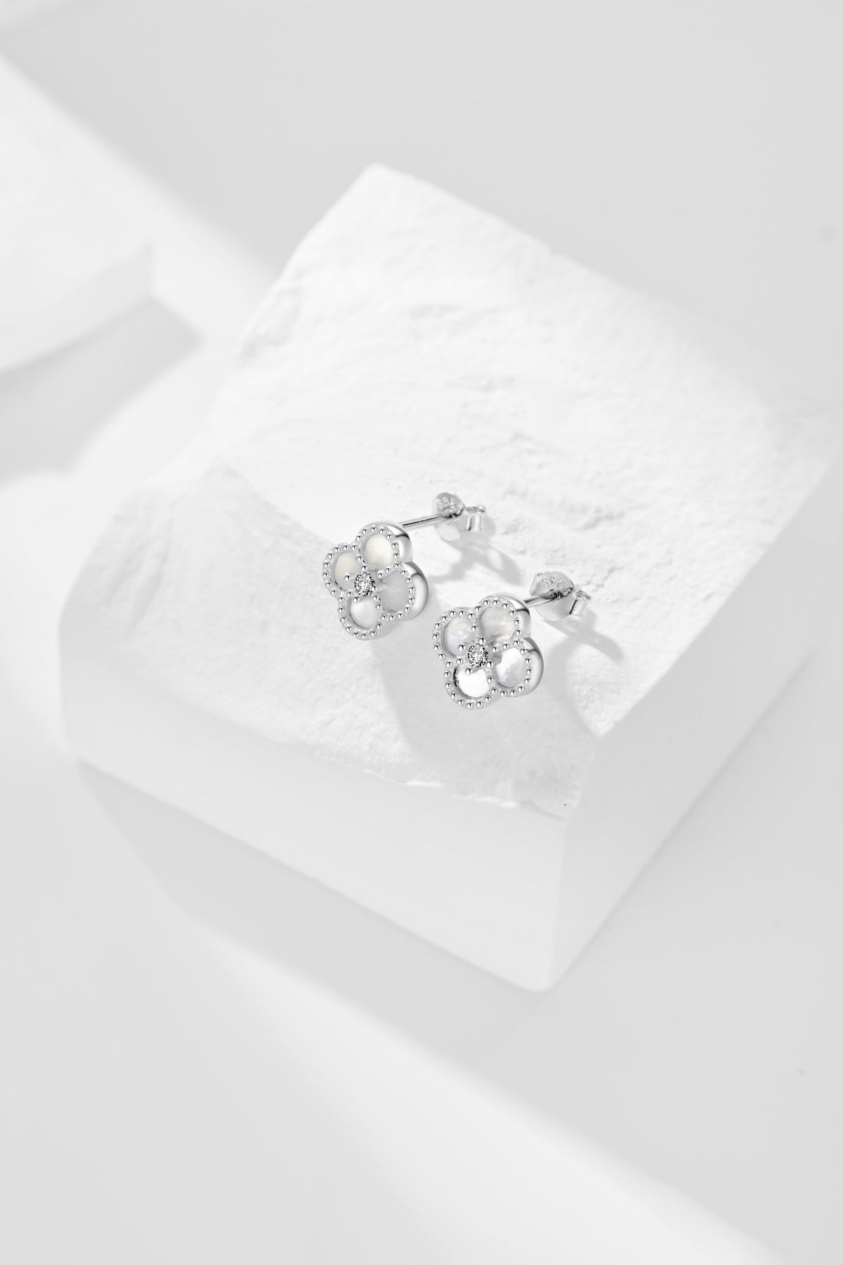 Cloverleaf stud earrings 925 silver zirconia flower, silver, green, black, grey