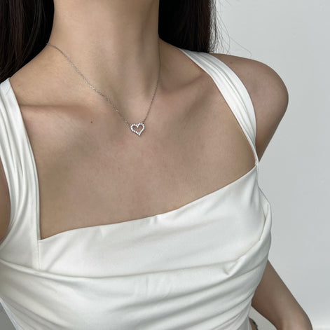925 Sterling Silver Heart Necklace – Timeless romance with sparkling zirconia