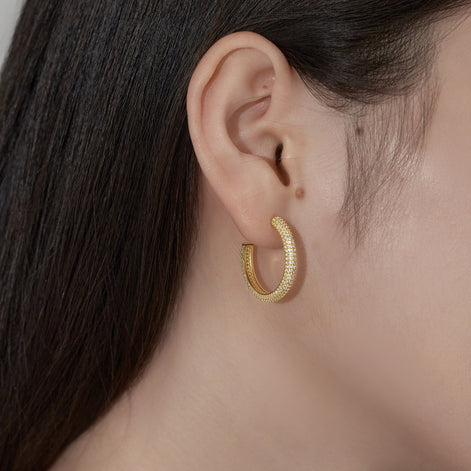 Hoop earrings made of 925 silver – 18K gold-plated, 9 mm/ 15 mm