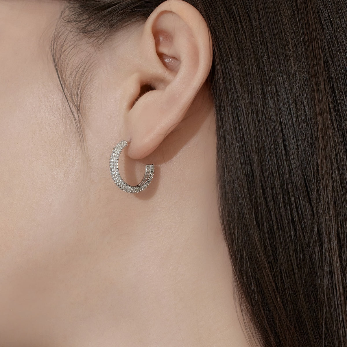 Zirconia Glow: Loviya Sterling Hoops 15mm & 20mm