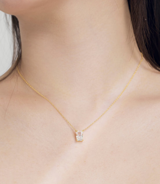 18K gold-plated chain made of 925 sterling silver with princess-cut zirconia