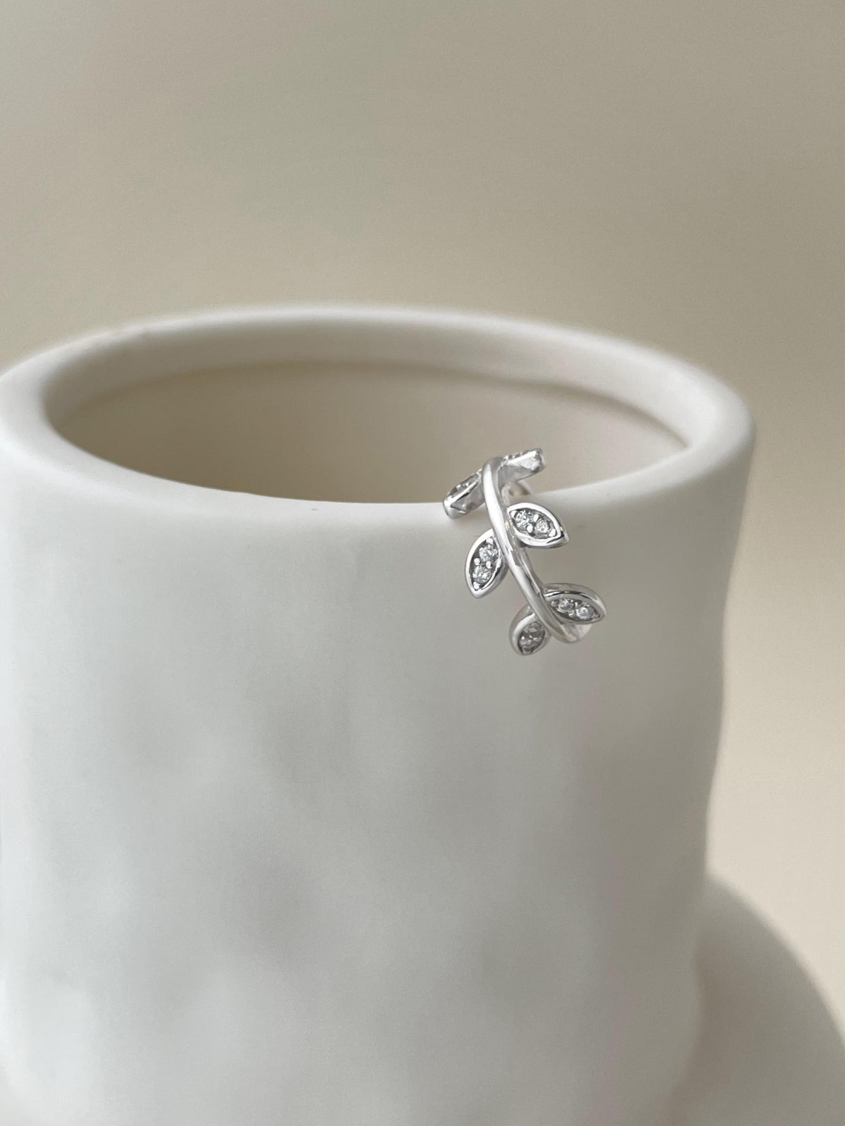 Ear clip made of 925 silver with zirconia stones 18K gold-plated