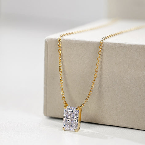 18K gold-plated chain made of 925 sterling silver with princess-cut zirconia