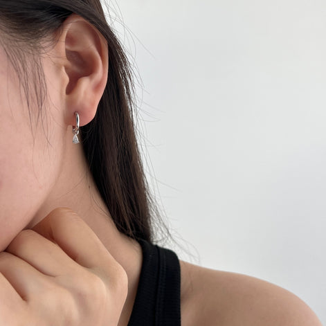 Hoop earrings made of 925 sterling silver gold-plated with zirconia