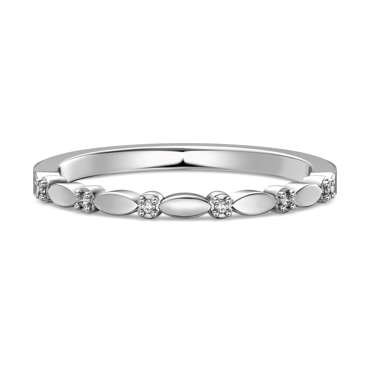 Fine 925 Sterling silver ring with zirconia stones and modern pattern