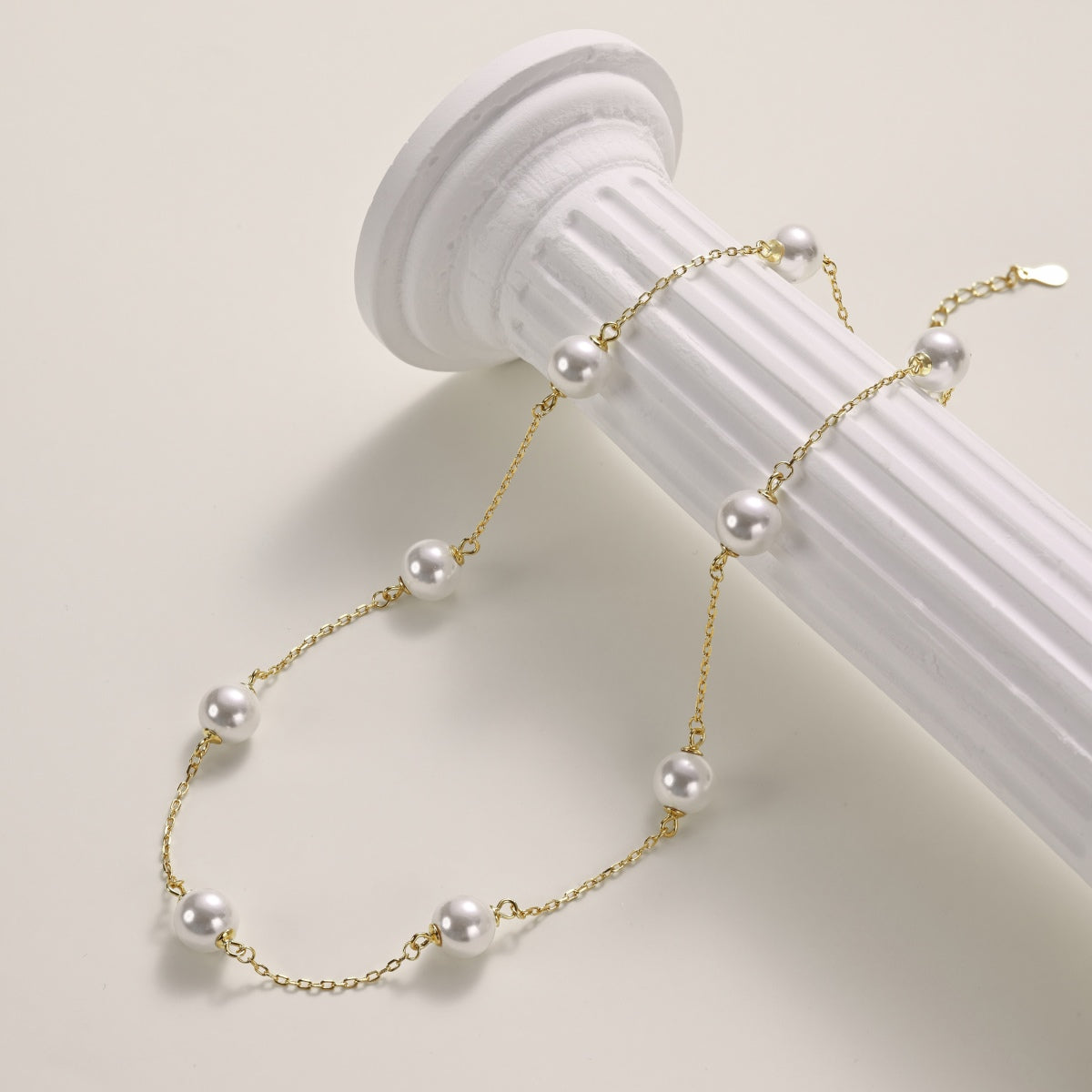 18K gold-plated chain made of 925 sterling silver with real pearls