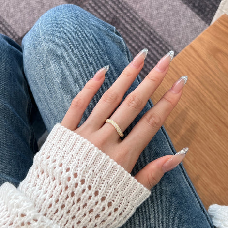 925 silver ring 18K gold plated with small zirconia stones in curved shape