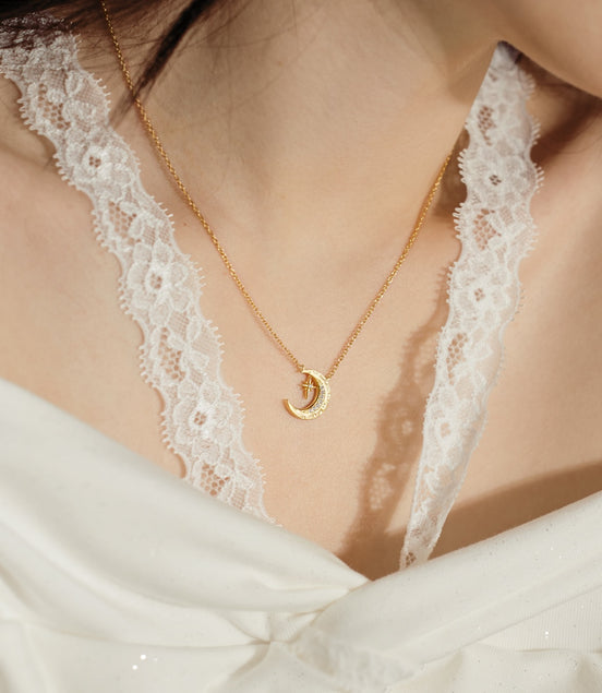 925 silver chain with crescent moon &amp; star pendant - 18K gold-plated