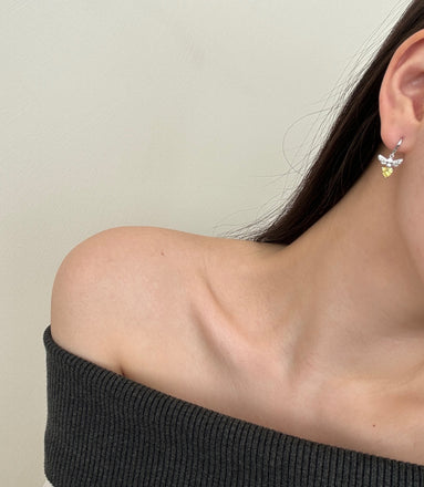 Earrings made of 925 sterling silver with zirconia stones