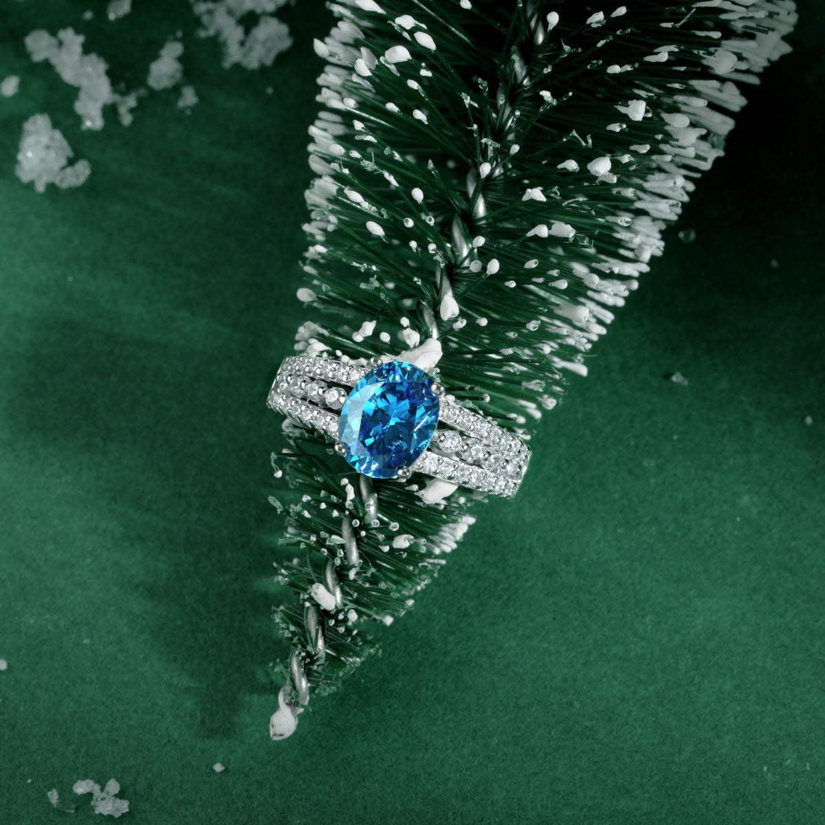 خاتم مصنوع من الفضة الإسترلينية عيار 925 مرصع بحجر الزركونيا الأزرق