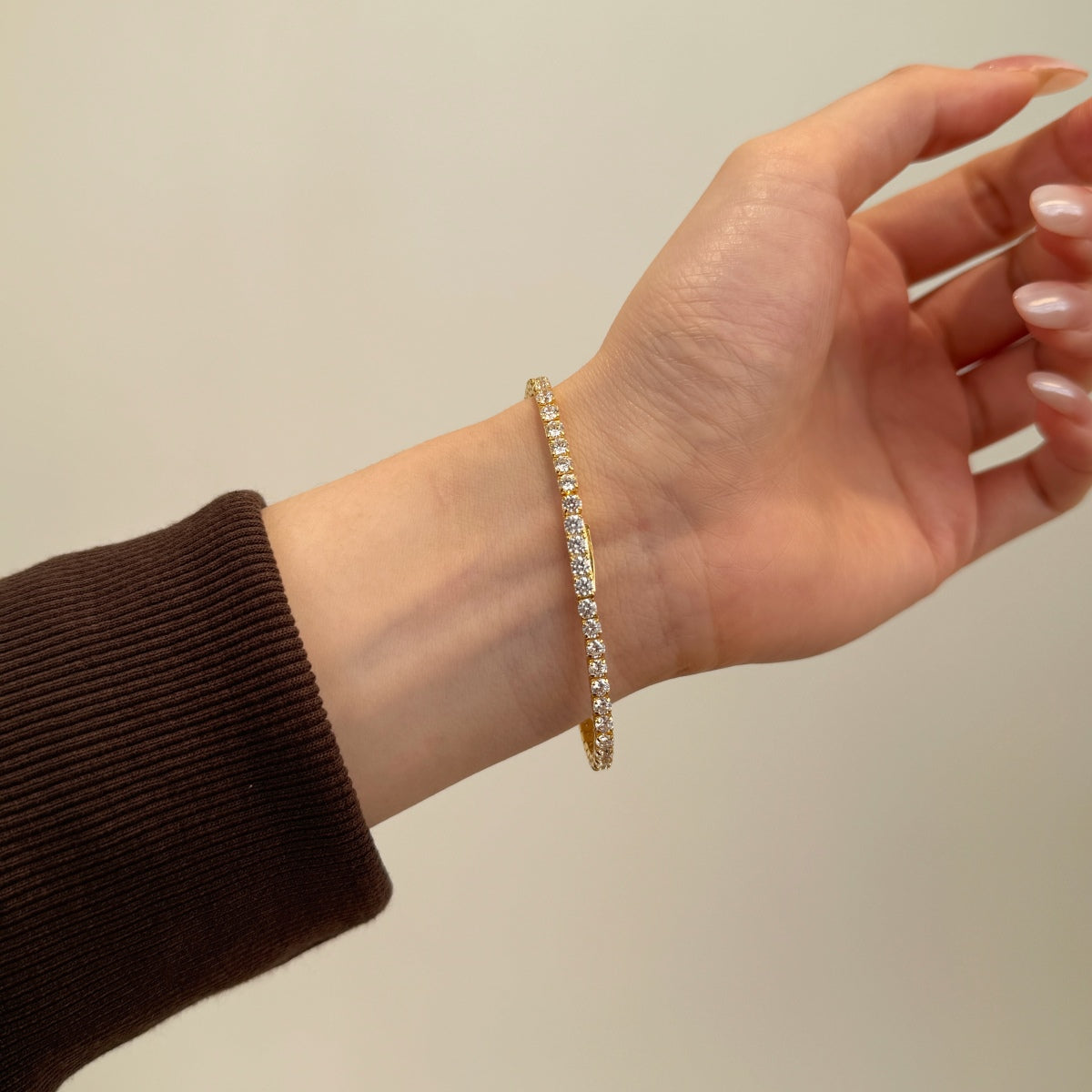 High-quality 925 silver bracelet with 3 mm zirconia stones