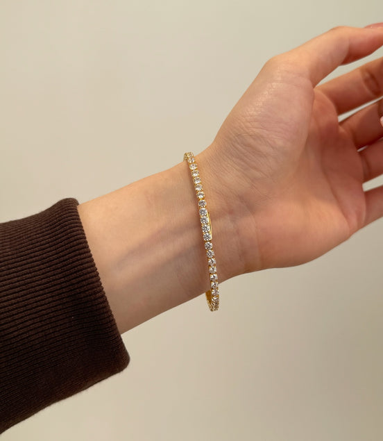 High-quality 925 silver bracelet with 3 mm zirconia stones