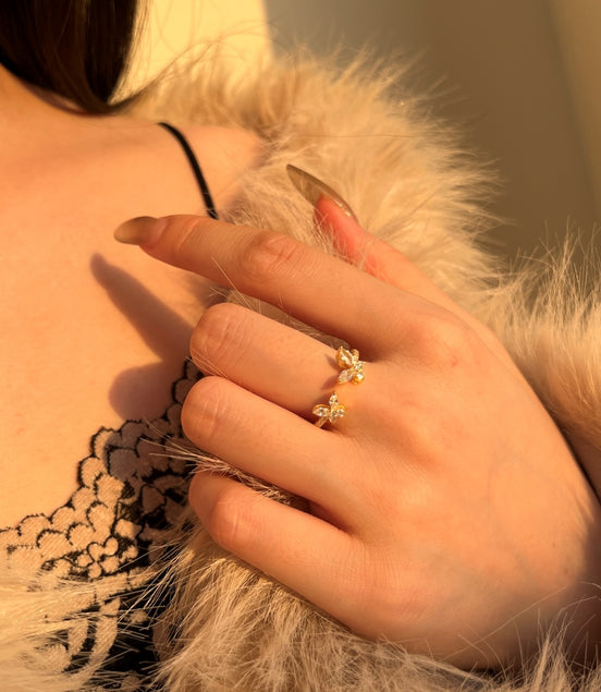 Zirconia butterfly ring – 18K gold-plated, 925 silver