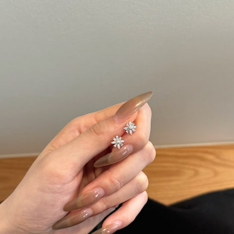 Elegant stud earrings made of 925 sterling silver with zirconia stones