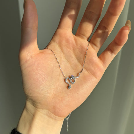 قلادة ثعبان من الفضة 925 - قطعة جذابة وملفتة للنظر