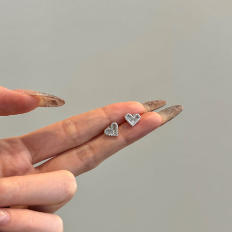 Pure Heart heart earrings made of 925 silver with zirconia stones