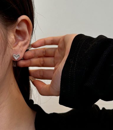 Pure Heart heart earrings made of 925 silver with zirconia stones