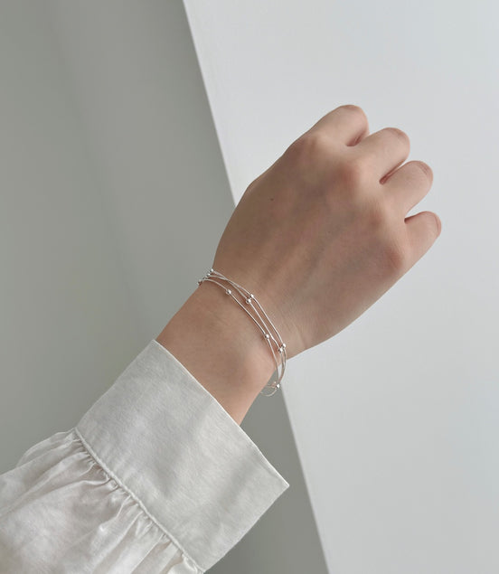 Multi-row bracelet made of 925 silver with ball details