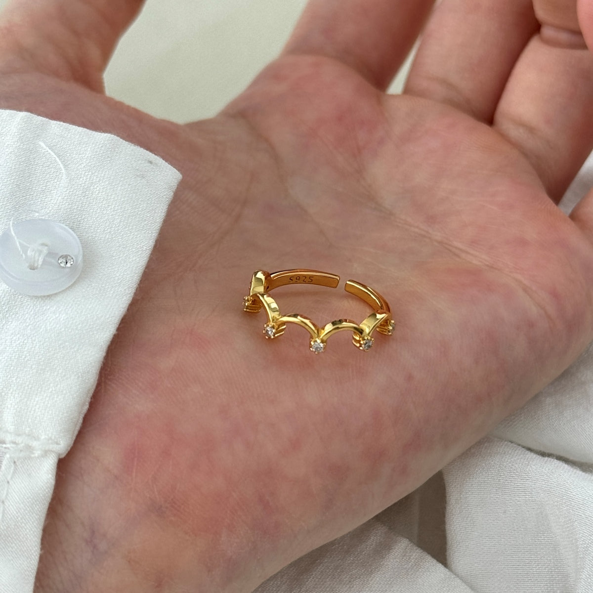 18K gold-plated 925 silver ring in crown design with zirconia