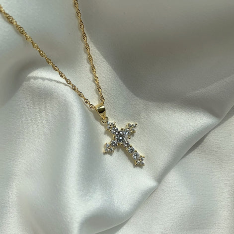 18K gold-plated cross necklace with zirconia