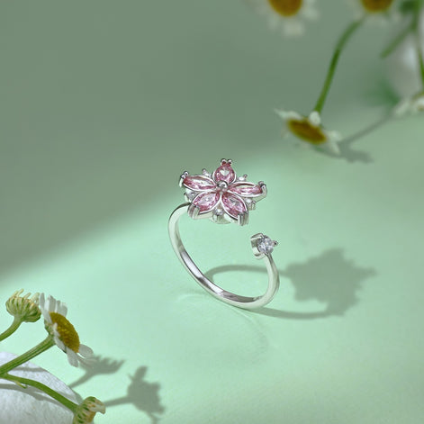 Adjustable 925 silver ring with zirconia flower