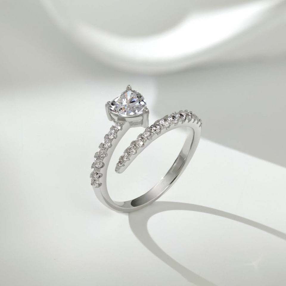 Silver ring 925 with heart zirconia and sparkling accents