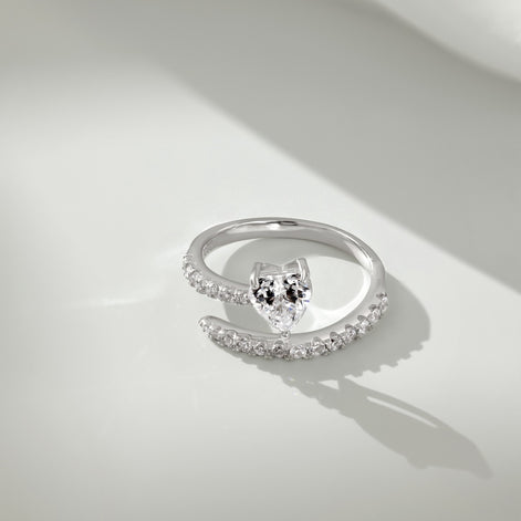 Silver ring 925 with heart zirconia and sparkling accents