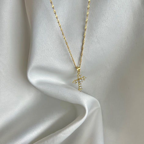 18K gold-plated cross necklace with zirconia