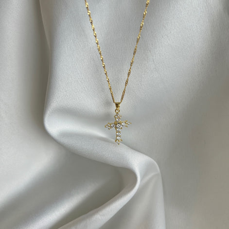 18K gold-plated cross necklace with zirconia