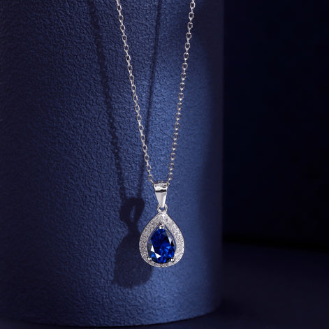 925 Sterling silver necklace with dark blue zirconia – elegance in its deepest form