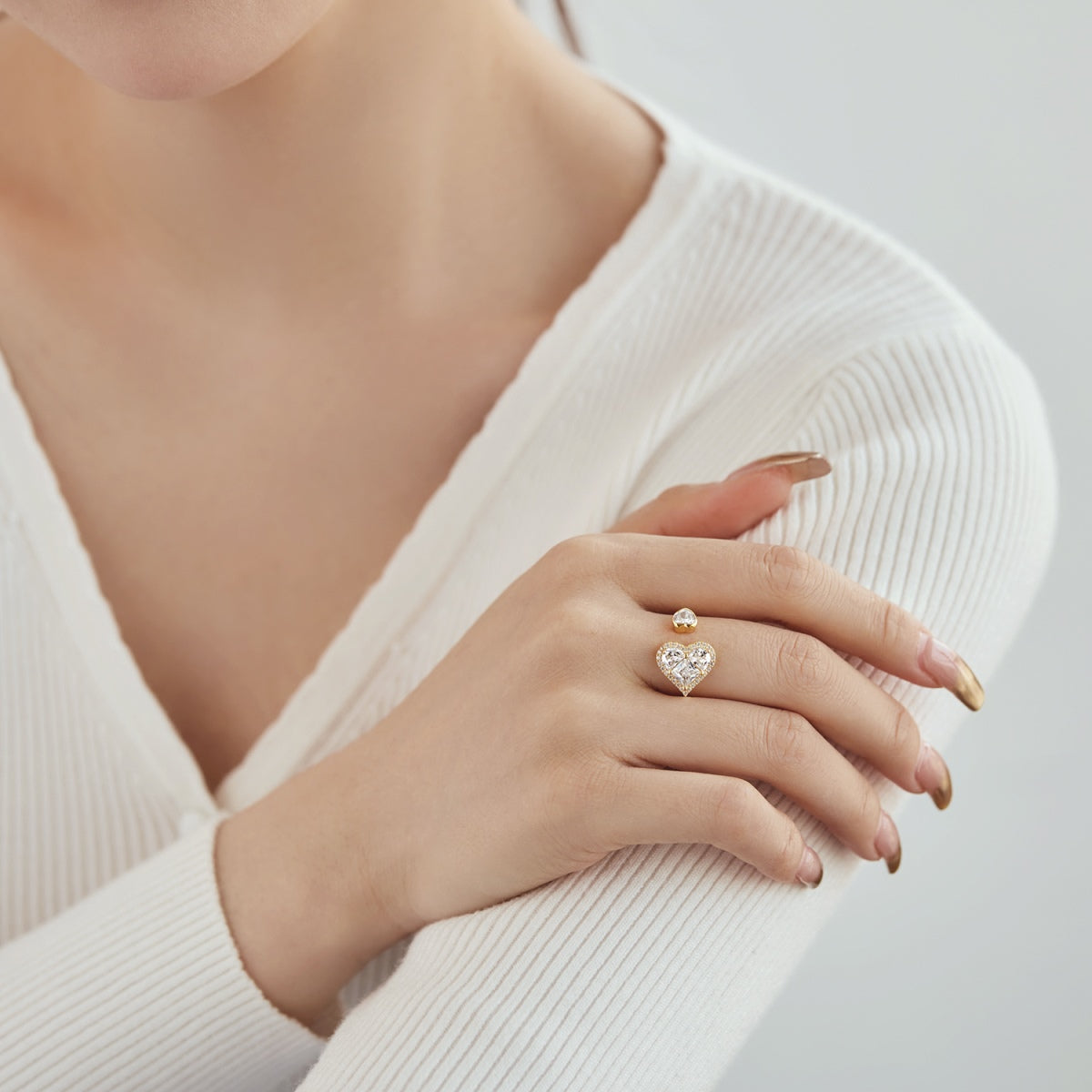 Adjustable 925 silver ring – 18K gold-plated with two heart zirconia