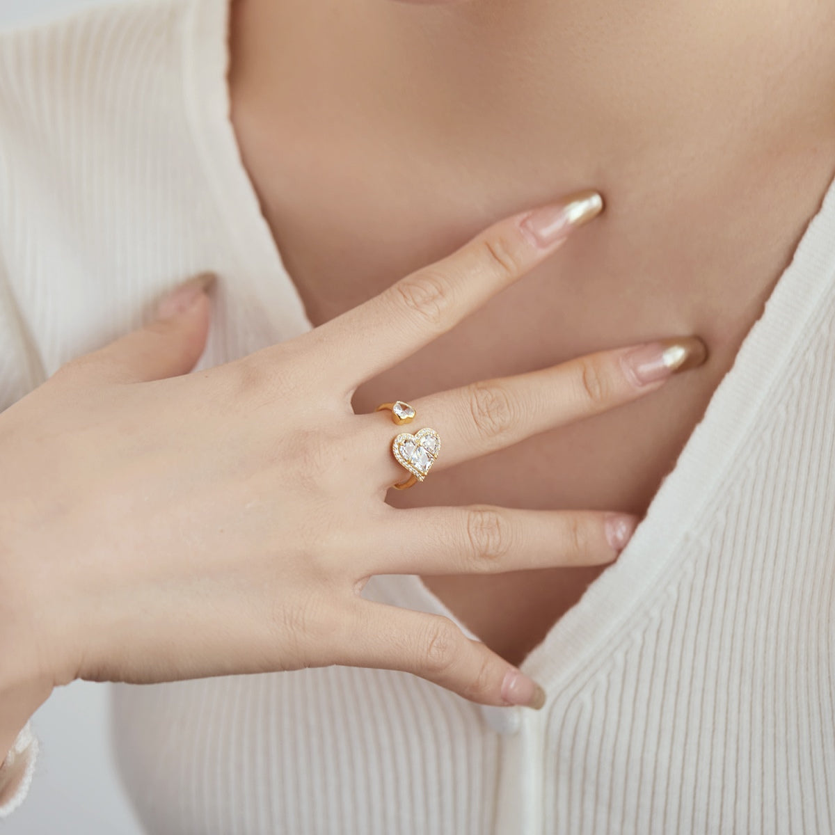 Adjustable 925 silver ring – 18K gold-plated with two heart zirconia