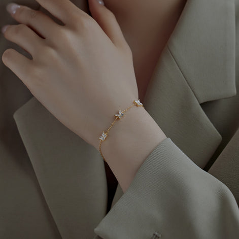 Butterfly bracelet made of 925 sterling silver and zirconia stones-18K gold-plated