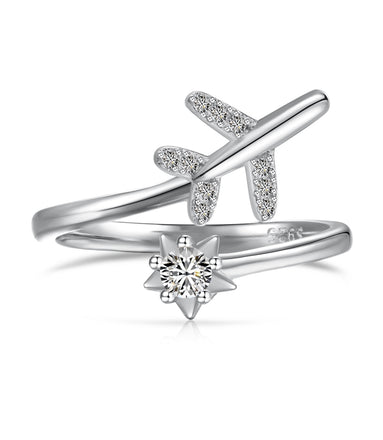 Adjustable 925 silver ring in open design with airplane and star motif