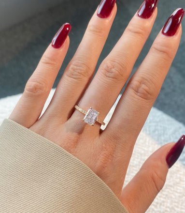 Elegant solitaire ring – 925 silver, 18K gold-plated